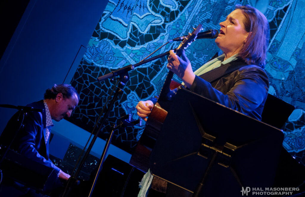 MADELEINE PEYROUX